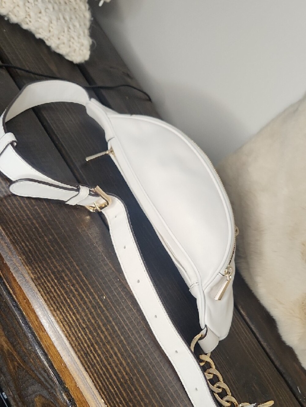 Michael Kors White Leather KORS Crossbody Belt Bag with Gold Hardware - Picture 6 of 15